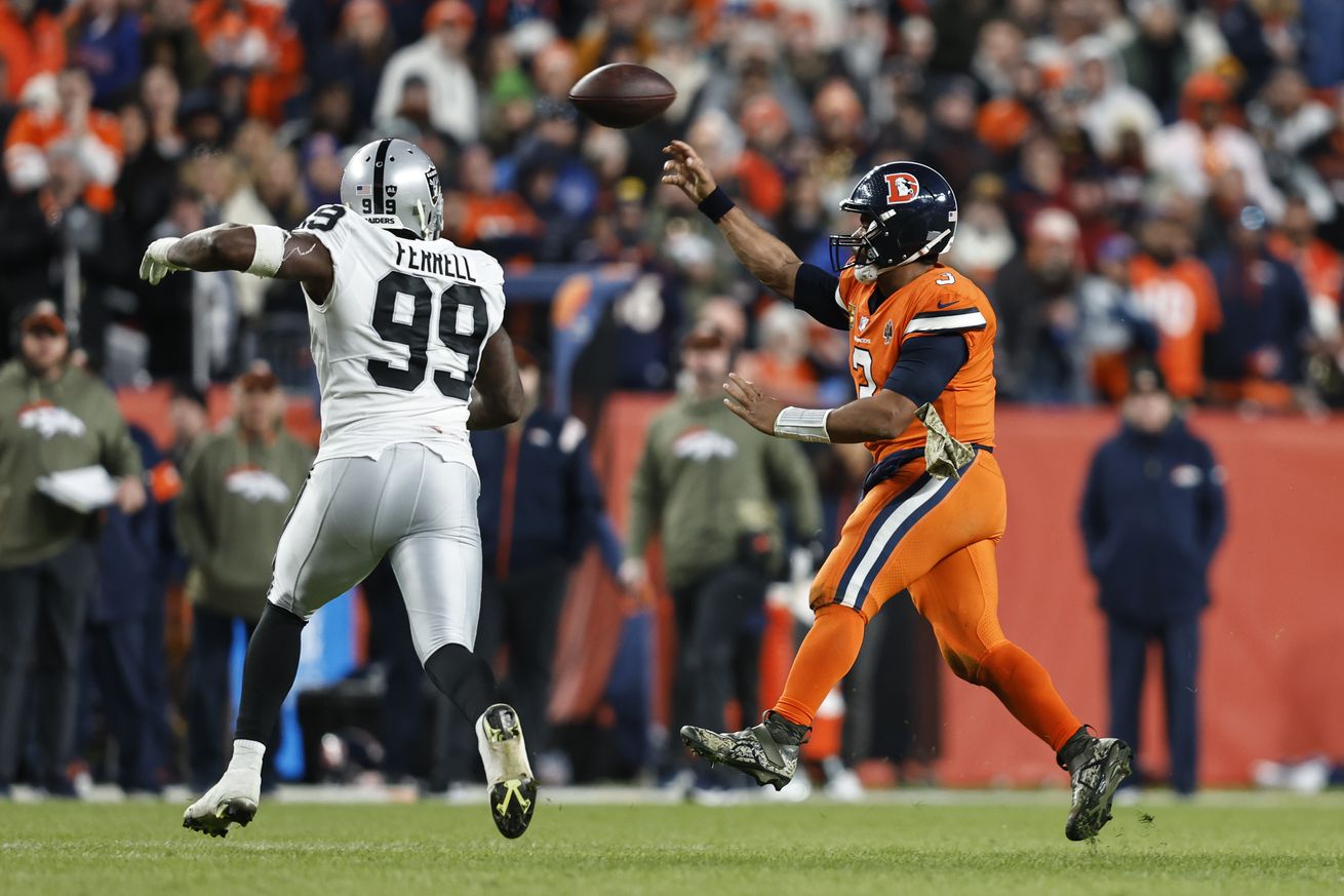 Las Vegas Raiders v Denver Broncos