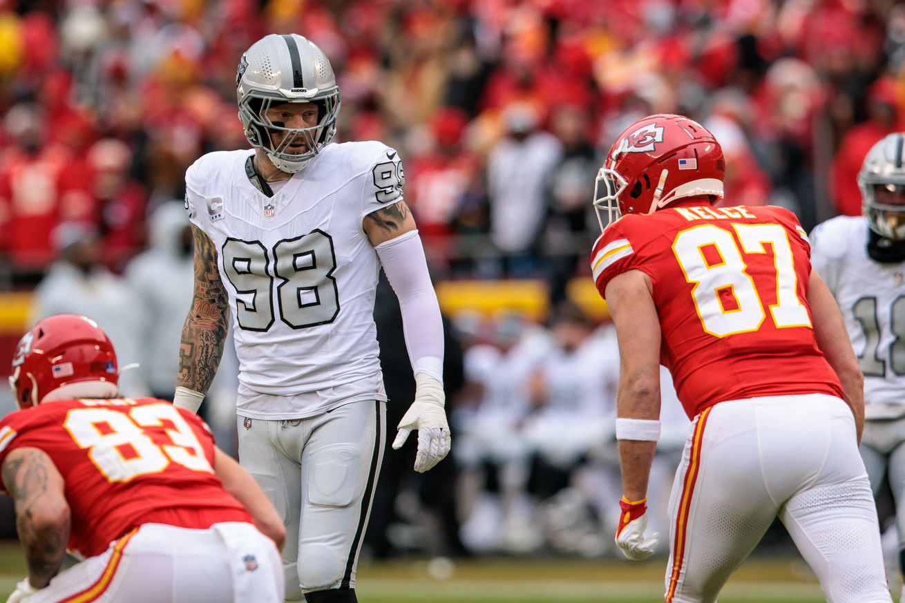 NFL: DEC 25 Raiders at Chiefs