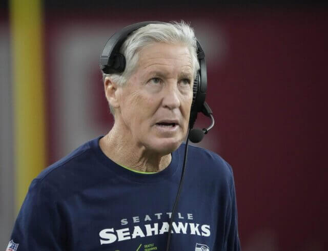 Seattle Seahawks head coach Pete Carroll looks toward the scoreboard during the third quarter against the Arizona Cardinals at State Farm Stadium in Glendale on Jan. 7, 2024. Pete Carroll, Raiders