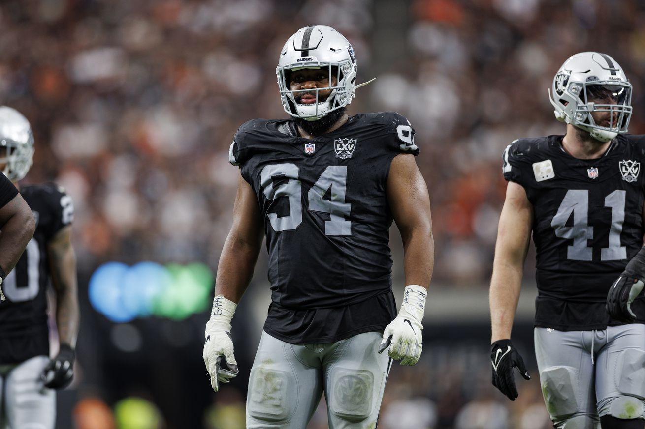 Cleveland Browns v Las Vegas Raiders