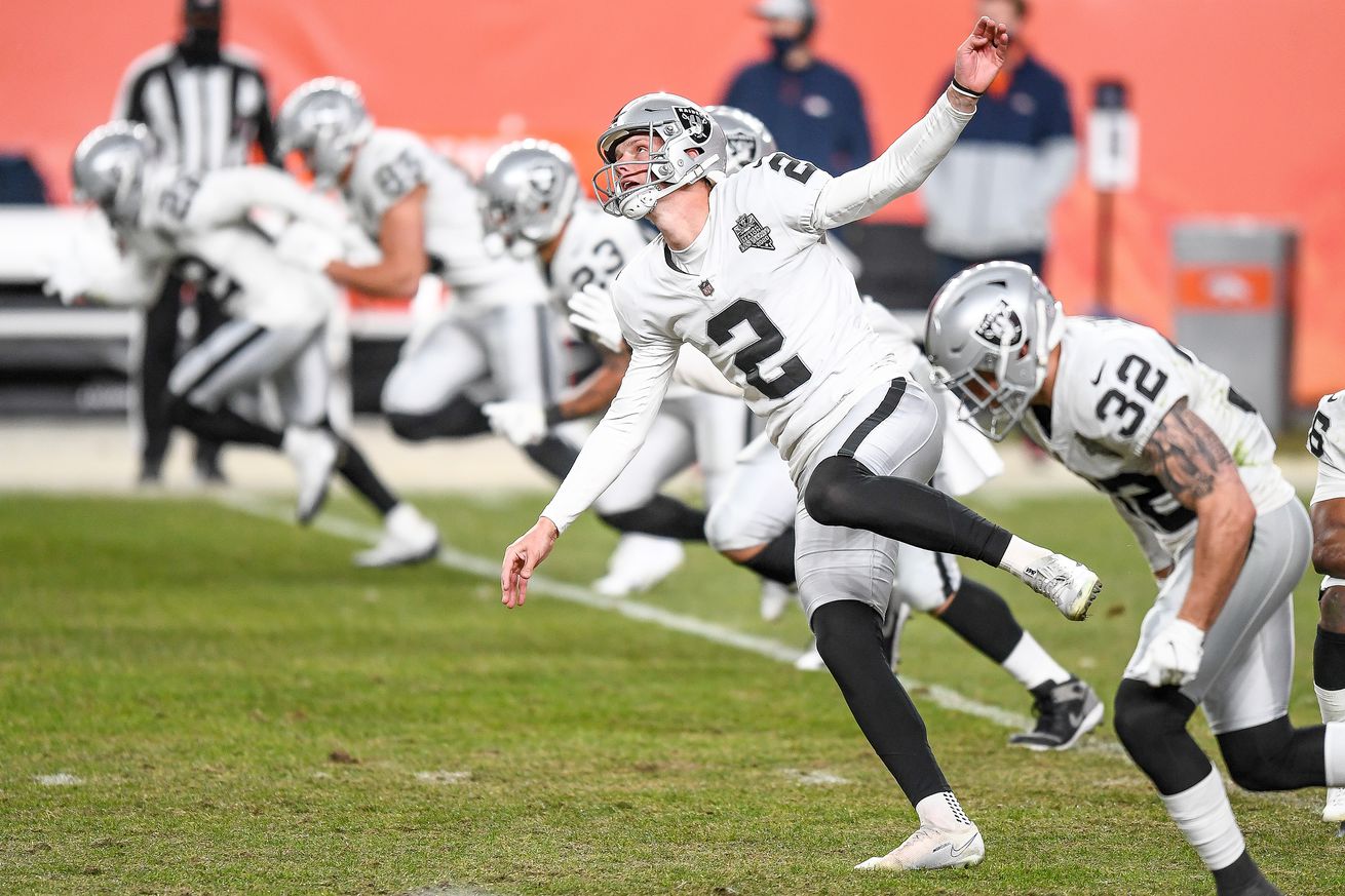 NFL: JAN 03 Raiders at Broncos