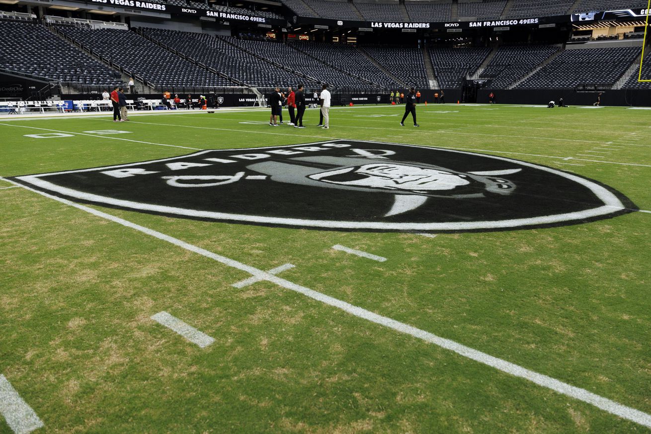San Francisco 49ers v Las Vegas Raiders