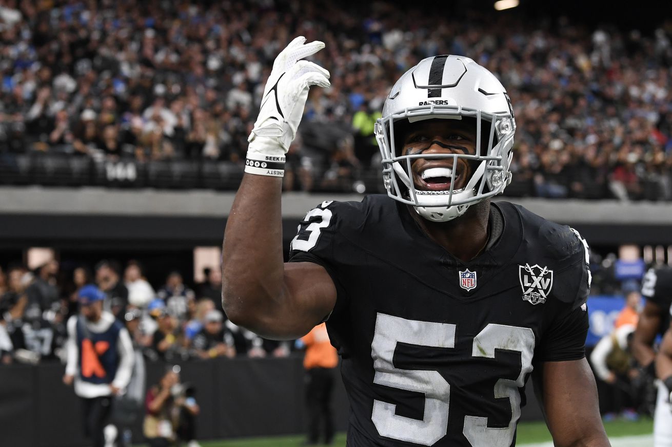 Los Angeles Chargers v Las Vegas Raiders