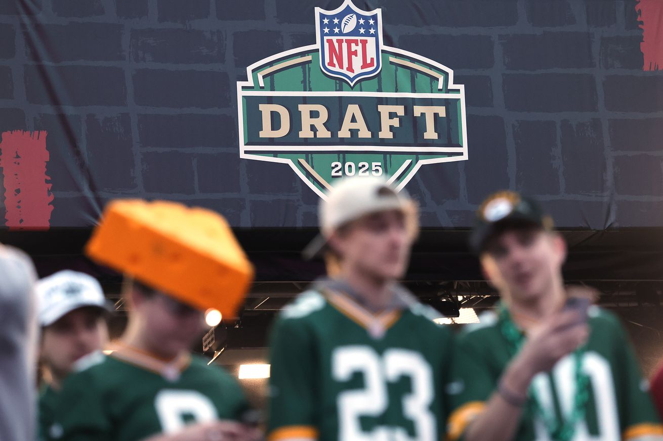 2025 NFL Draft - Round 1