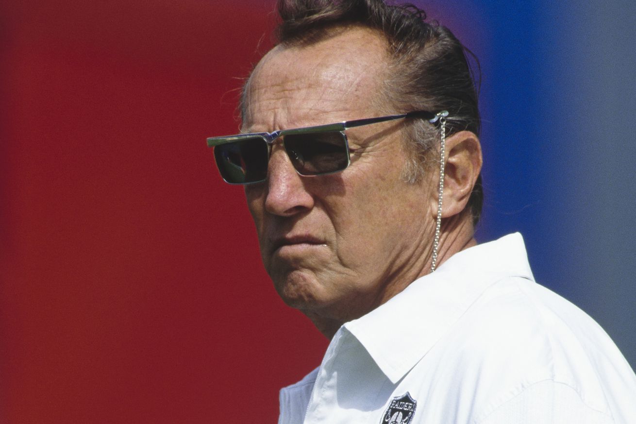 Los Angeles Raiders vs Atlanta Falcons