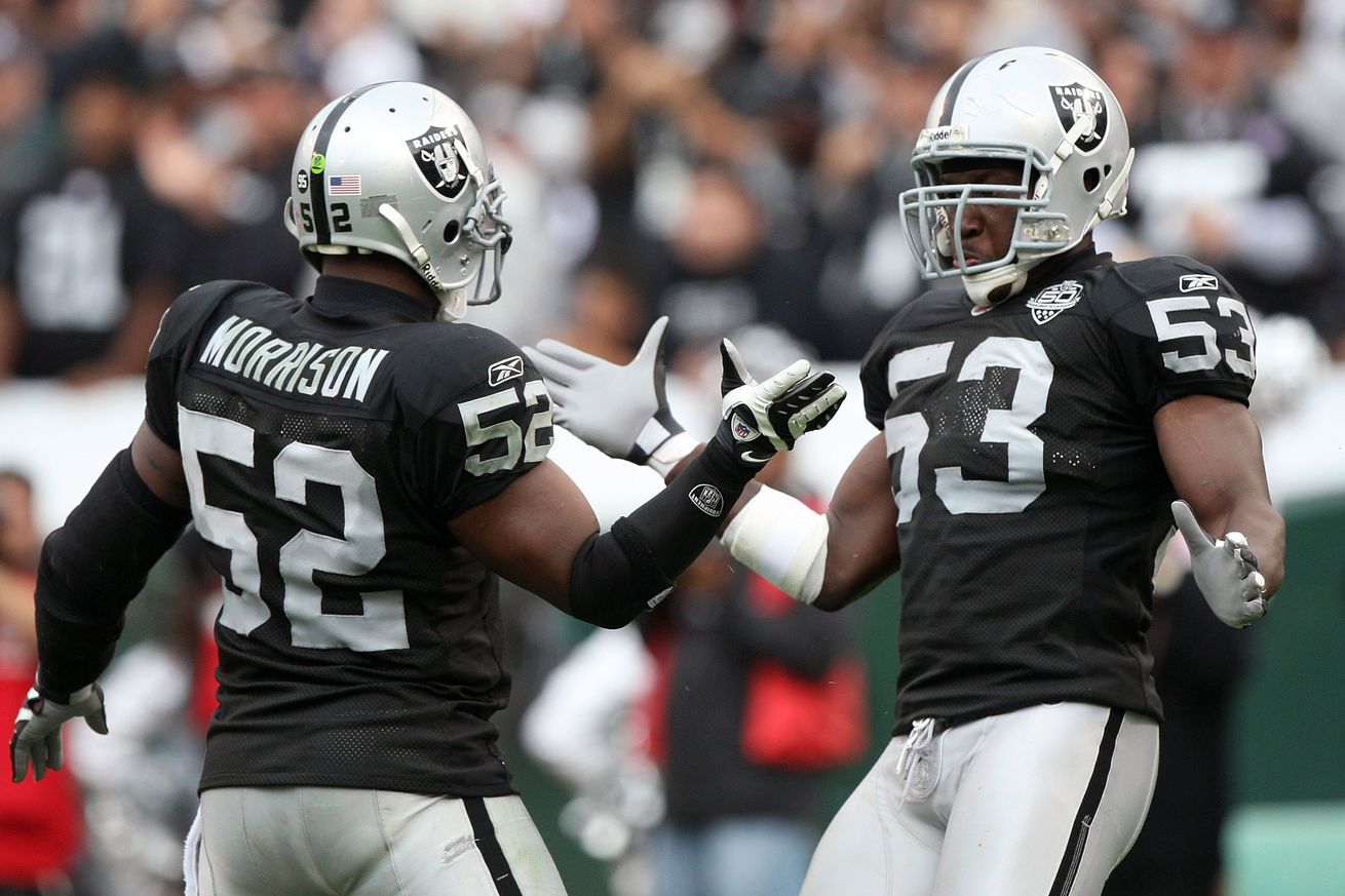 Philadelphia Eagles v Oakland Raiders